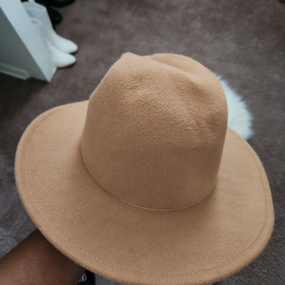 Abercrombie & Fitch Hat View 2